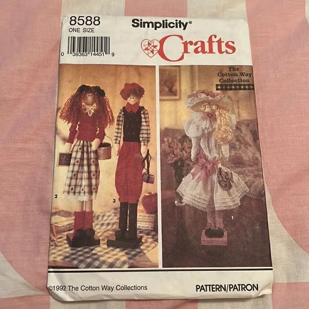 Simplicity Patterns set of 2 - Picture 4 of 5